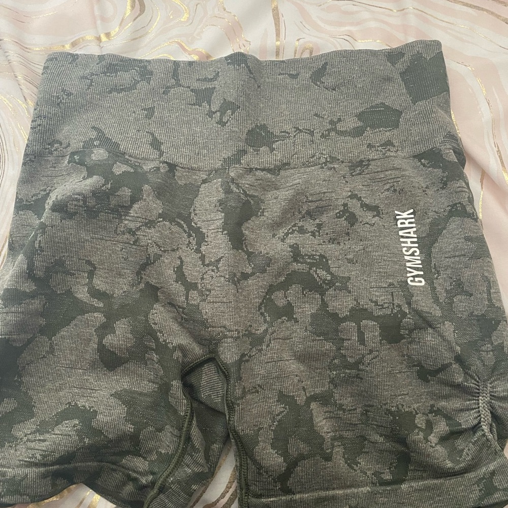 gymshark camo shorts